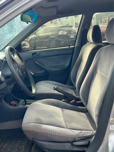 A picture of 1999 HONDA CIVIC