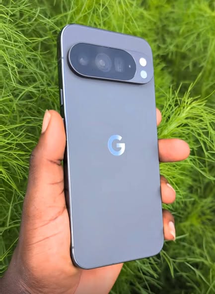 A picture of GOOGLE PIXEL 10 PRO XL