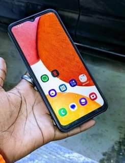 A picture of Samsung A14