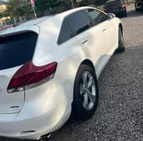 A picture of Car