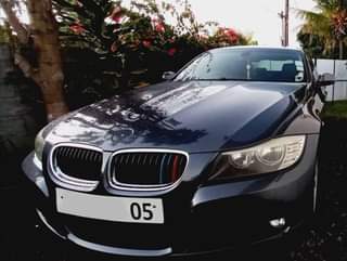 bmw 320i