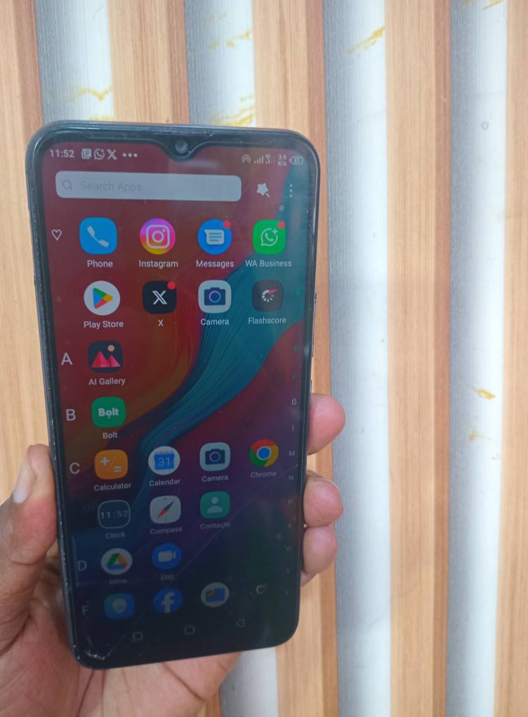 A picture of Infinix hot 8