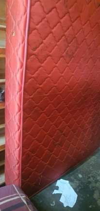 A picture of 5 6 matress ush 200000 0751276002 if interested