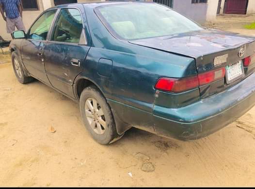 A picture of CAMRY LIGHT ENGINE AC GEAR BODY NEEDS ATTENTION PRICE 1