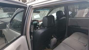 A picture of Toyota highlander 2005