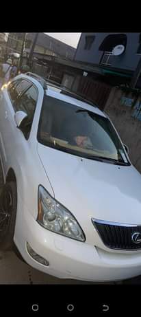 A picture of Awoof Tokunbo Lexus Rx330