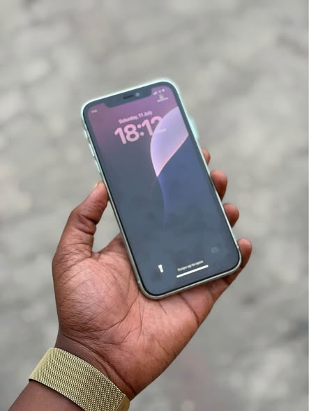 A picture of iPhone 11