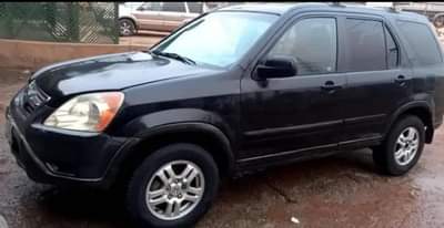 A picture of Honda CR V 04 for sale