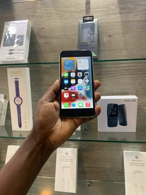 A picture of IPHONE 7 256GB