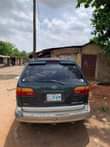 A picture of 1999 Toyota Sienna