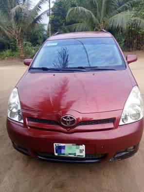 A picture of 2006 Toyota Corolla verso 2 2m Eket Everything intact 08138993297