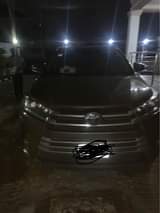 A picture of Toyota Highlander 2017bought brand new year 2020