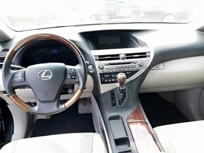 A picture of Lexus Rx 350