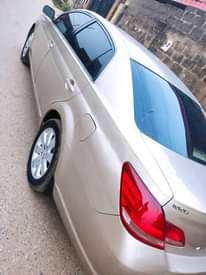 A picture of Toyota Avalon