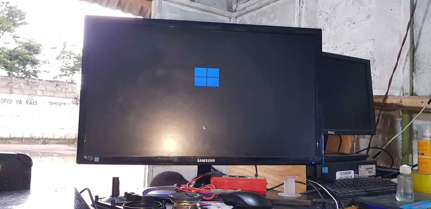 pc monitors