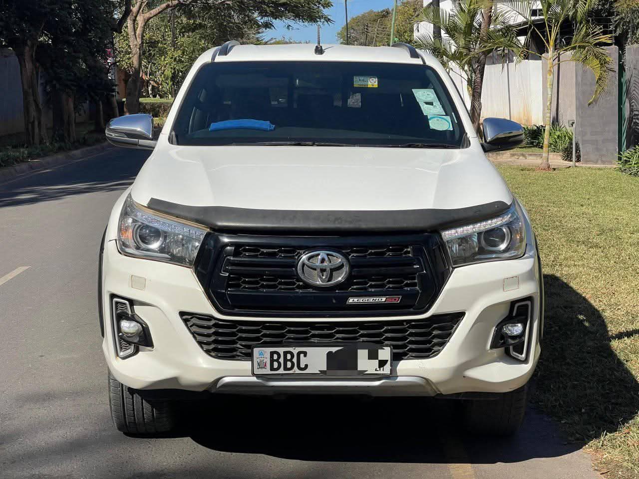 used toyota hilux