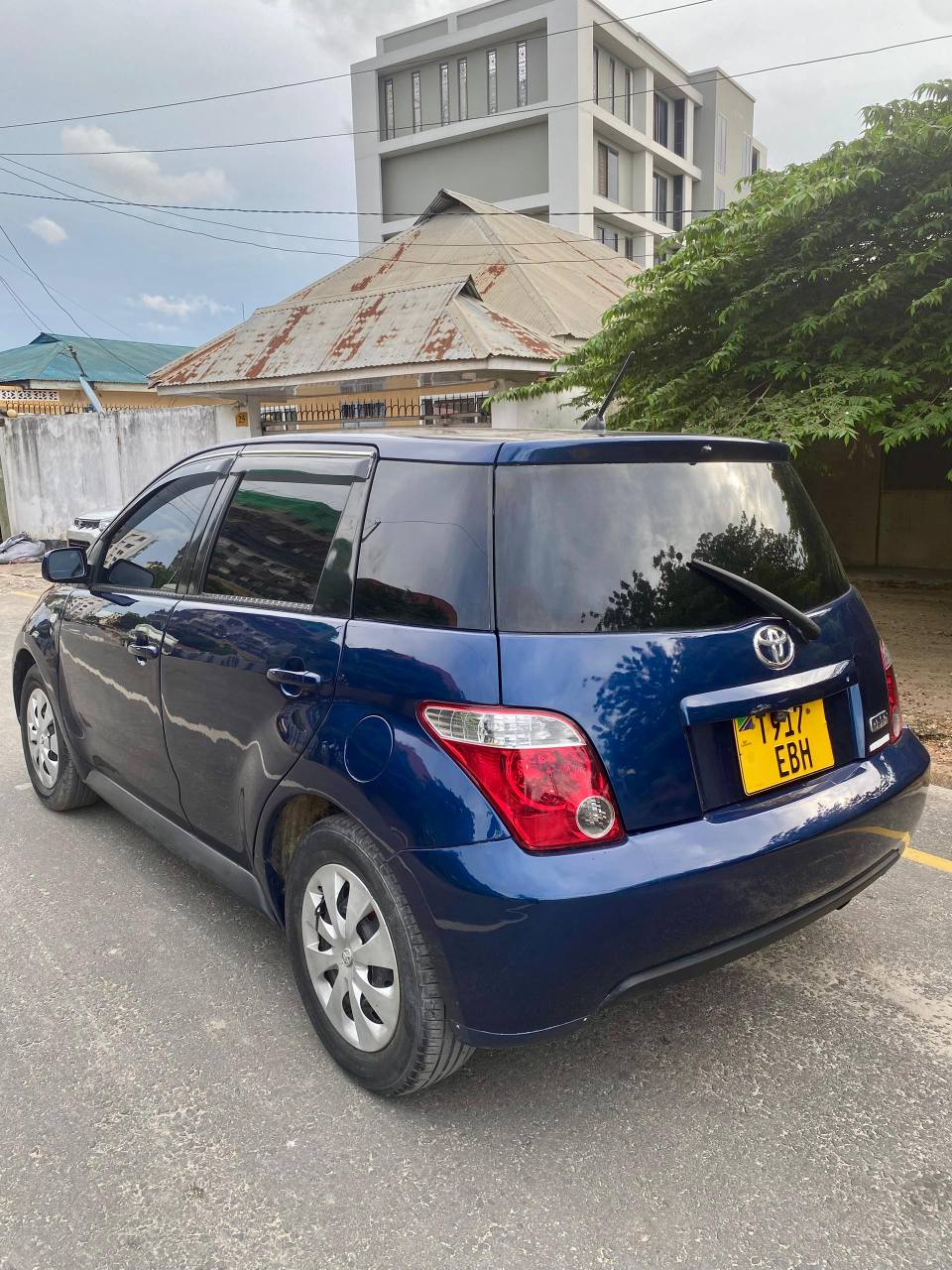 A picture of Toyota ist