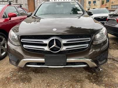 A picture of Foreign used 2017 Mercedes Benz GLC300
