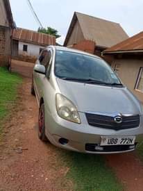 A picture of 2002 Toyota Spacio new model
