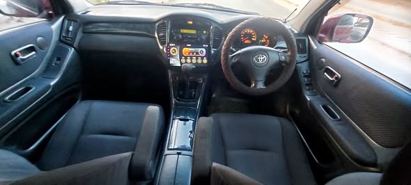 A picture of Toyota Kluger