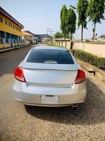 A picture of 2010 HONDA ACCORD COUPE 2 DOORS
