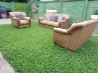 classifieds/furniture sofas