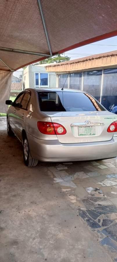 A picture of Toyota Corolla 05 Grade A Tokunbo standard Noiseless engine Few
