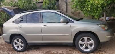 A picture of A Lexus Rx 350 2008 That is working perfectly fine