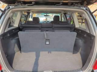 A picture of 2006 Toyota Kluger 2.4cc