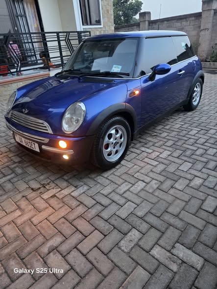 A picture of Mini Cooper