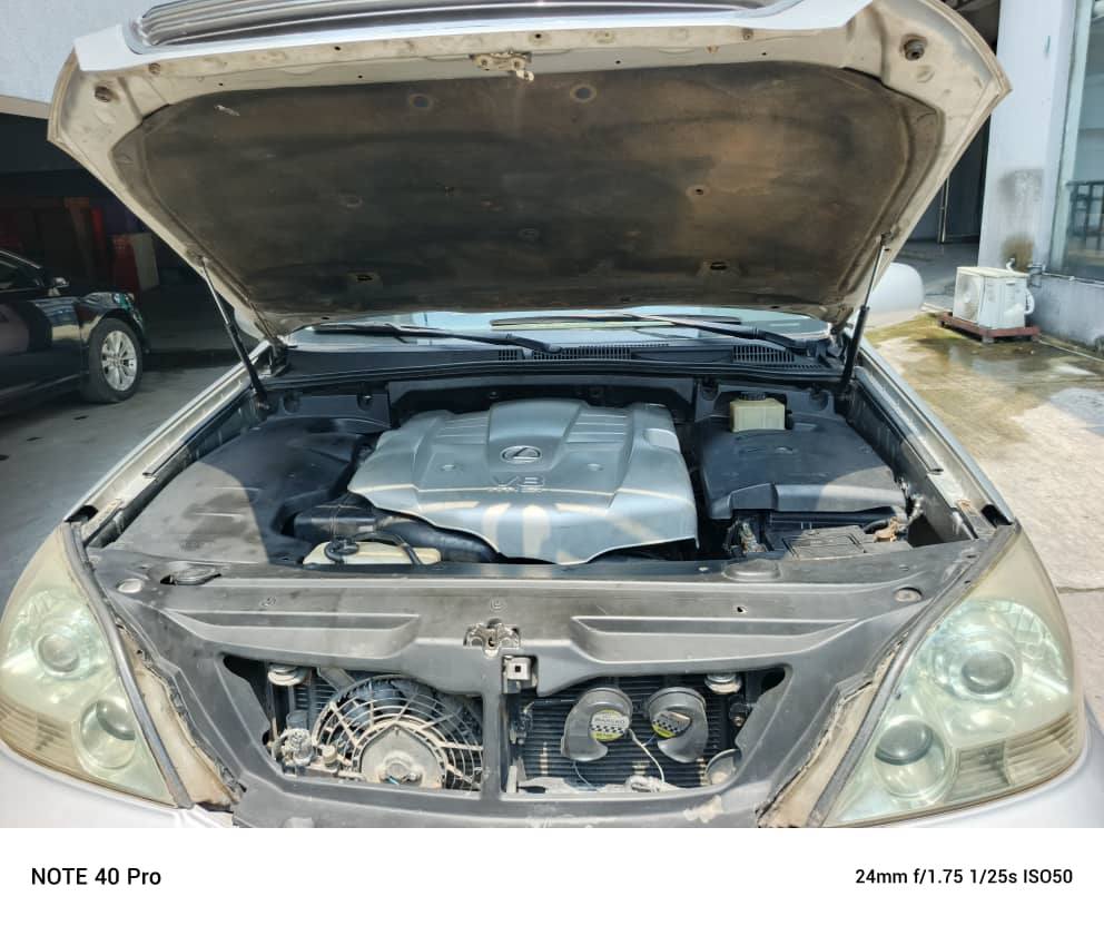 A picture of Lexus GX470