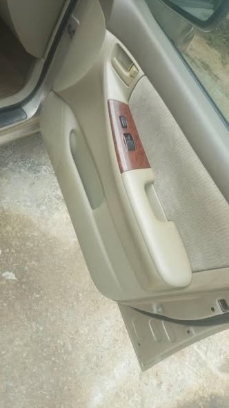 A picture of 2006 Toyota corolla 06
