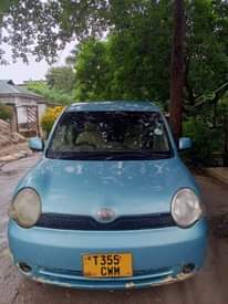 A picture of 2006 Yoyota Sienter wagon