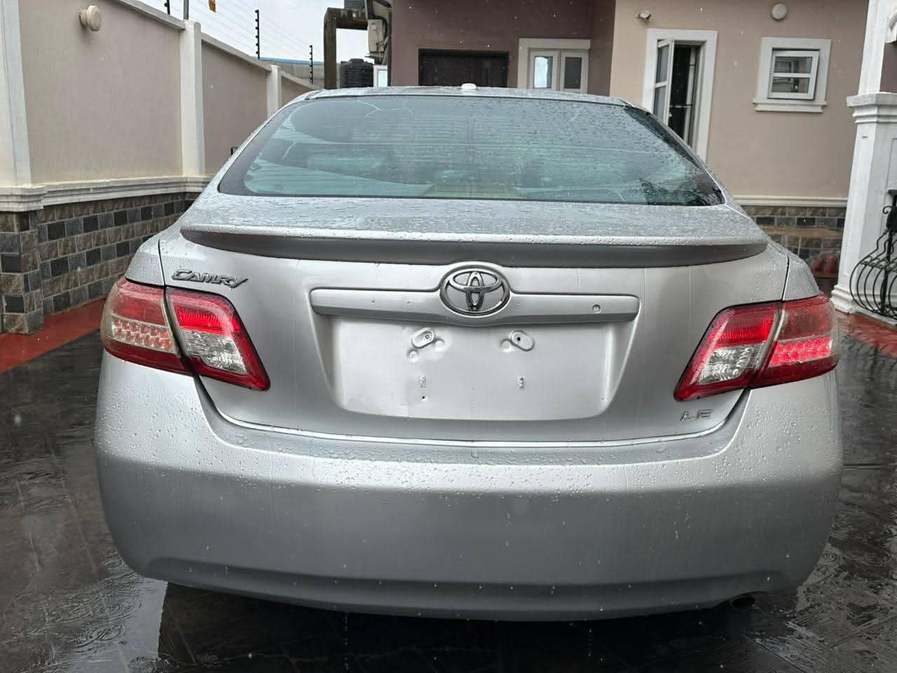 A picture of 2010 Toyota camry
