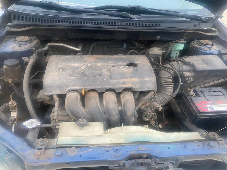 A picture of Sweet Toyota Corolla 04 everything blessed ac freezing 2 9m