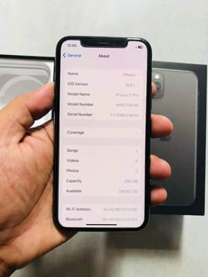 A picture of Iphone 11 Pro 256gb