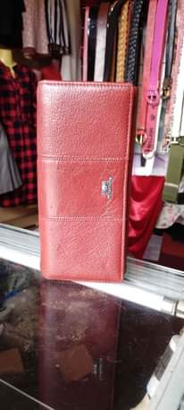 A picture of Second hand quality leather wallets