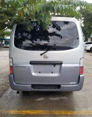 A picture of NISSAN CARAVAN MIN BUS
