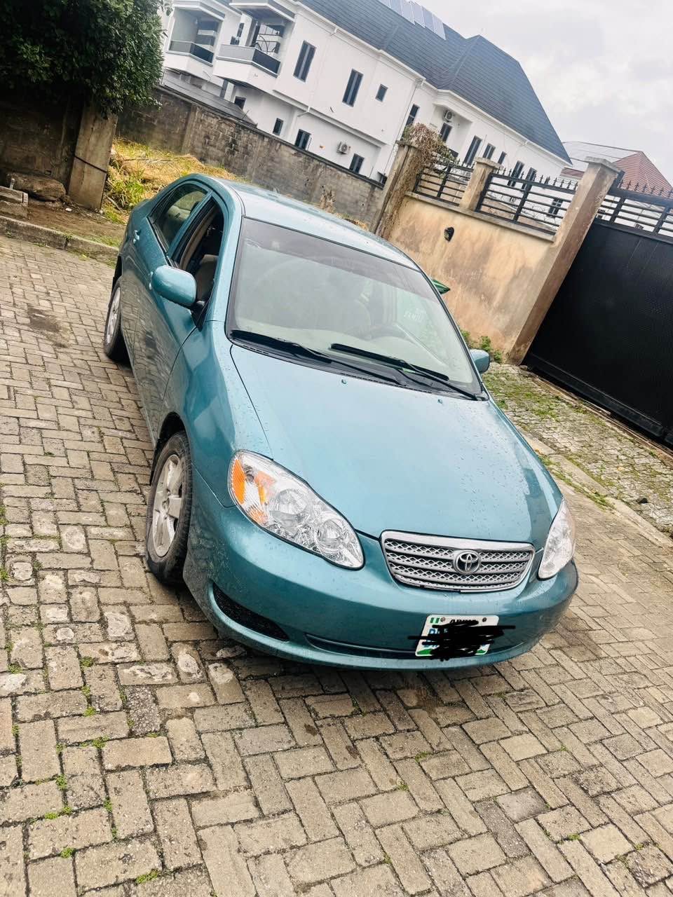 A picture of Toks standard Toyota Corolla 07