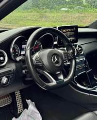 A picture of Mercedes Benz C300