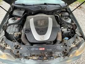 A picture of EXTREMELY CLEAN USED MERCEDES BENZ C230 2006 MODEL PRICE 4