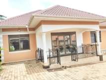 houses kitende