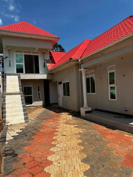 A picture of HOUSE FOR SALE 160M Located in matugga Seated on 50