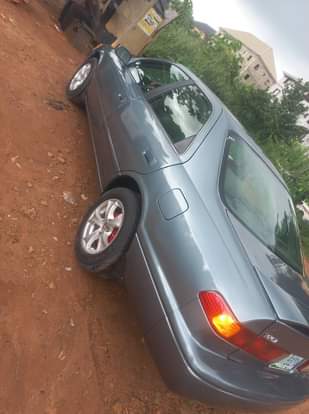 A picture of 2001 Toyota camry 2 2