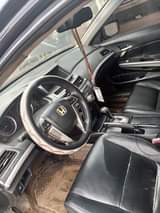 A picture of Honda Accord v6