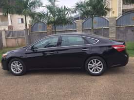 A picture of 2017 Toyota Avalon Foreign used