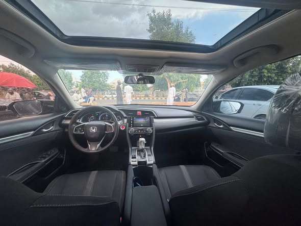 A picture of URGENT MONEY NEEDED FOREIGN USED HONDA CIVIC EX 2016 MODEL