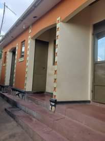 A picture of Rentals house on quick sale 3 single rooms with store