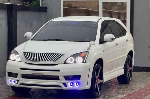 A picture of 2010 TOYOTA HARRIER ON SALE 18M TEXT CALL WHATSAPP 0756