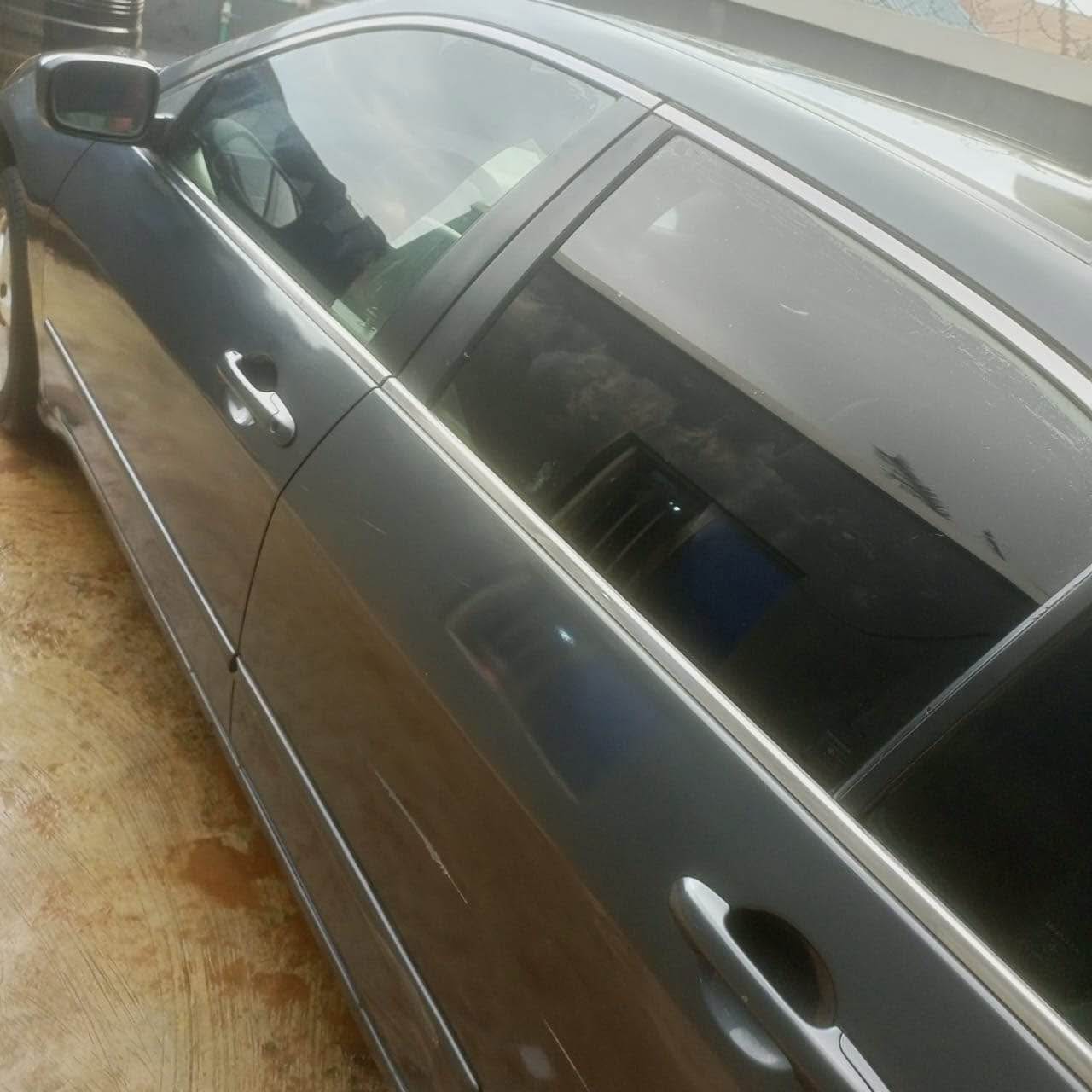 A picture of AWOOOOF FOR DEALER DEAL HONDA ACCORD EOD 2004 MODEL ENGINE
